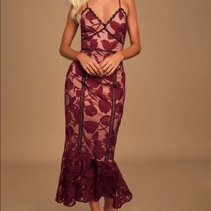Alluring Dream Burgundy Floral Mesh Lace Trumpet Midi Dress